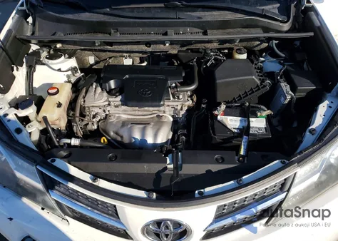 2015 Toyota Rav4 Xle from USA, damaged, VIN JTMRFREV7FJ015774